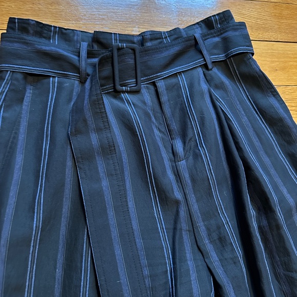 Vince Dobby Trousers - Picture 4 of 8